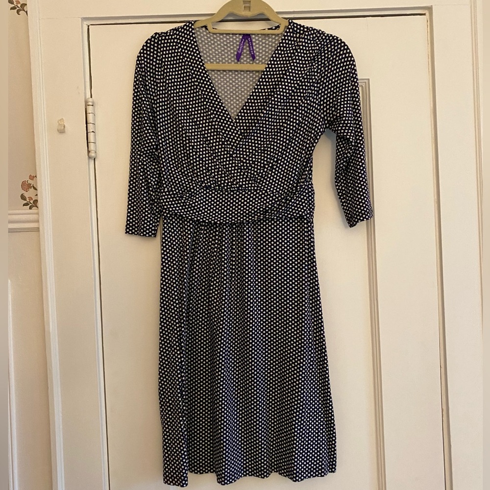 Seraphine Maternity, navy polka dot, Dress size 4